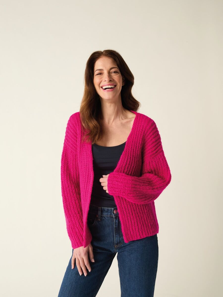 Fluffy Little Cardigan in Sirdar Soft Down