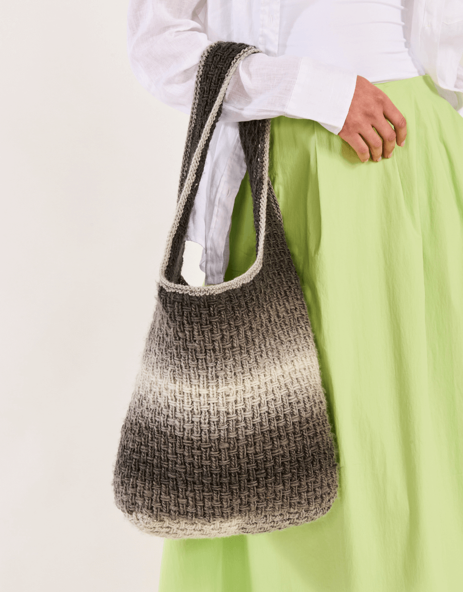 No Slouch Shoulder Bag - Sirdar Ombre Aran Pattern 10847