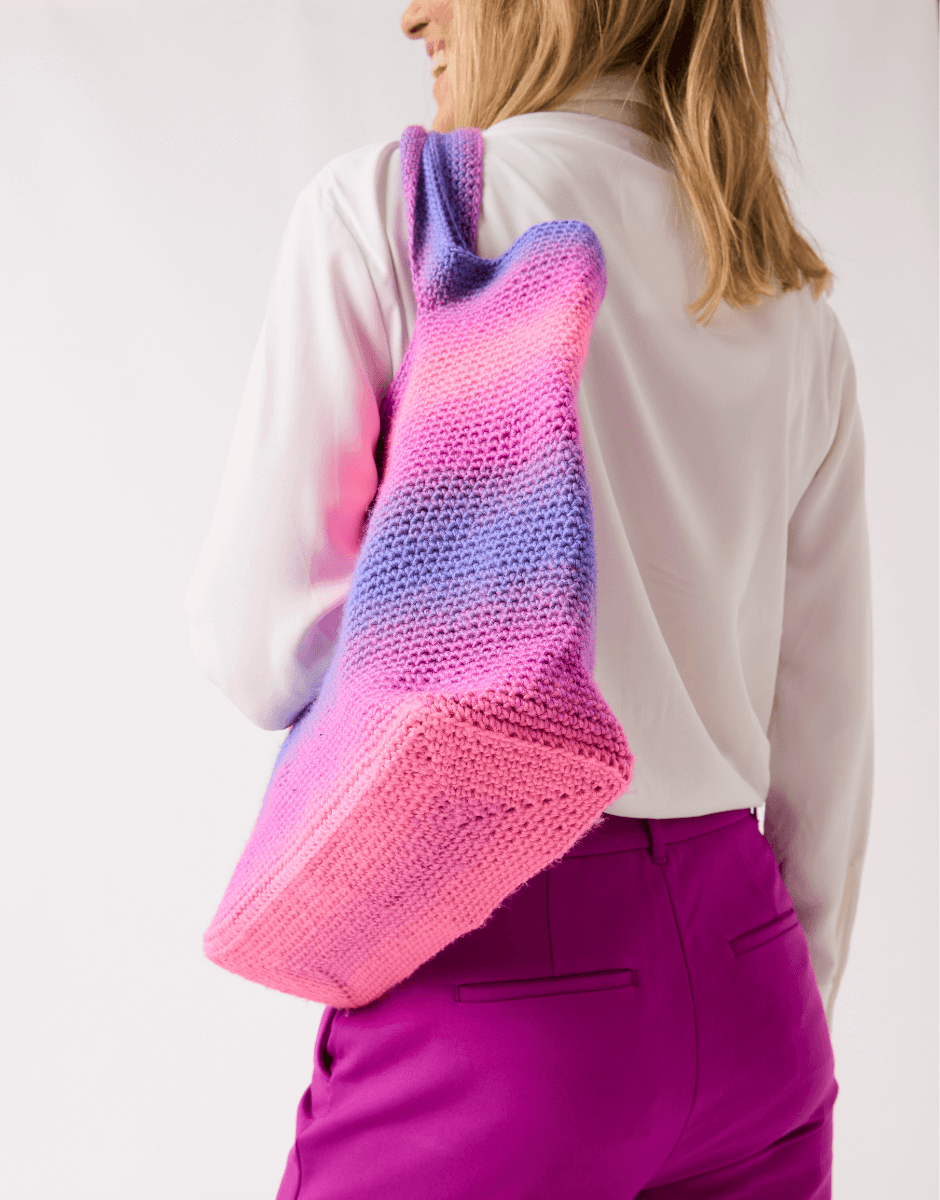 Totally Crochet Tote - Sirdar Ombre Aran Pattern 10848
