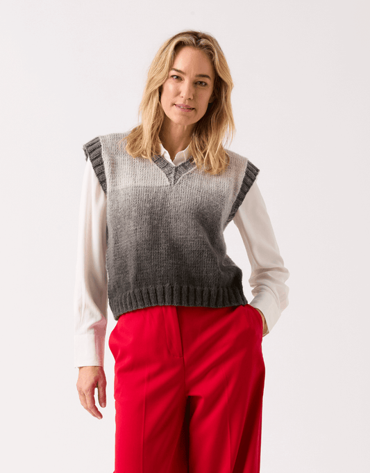 Vest in Show Pullover - Sirdar Ombre Aran Pattern 10844