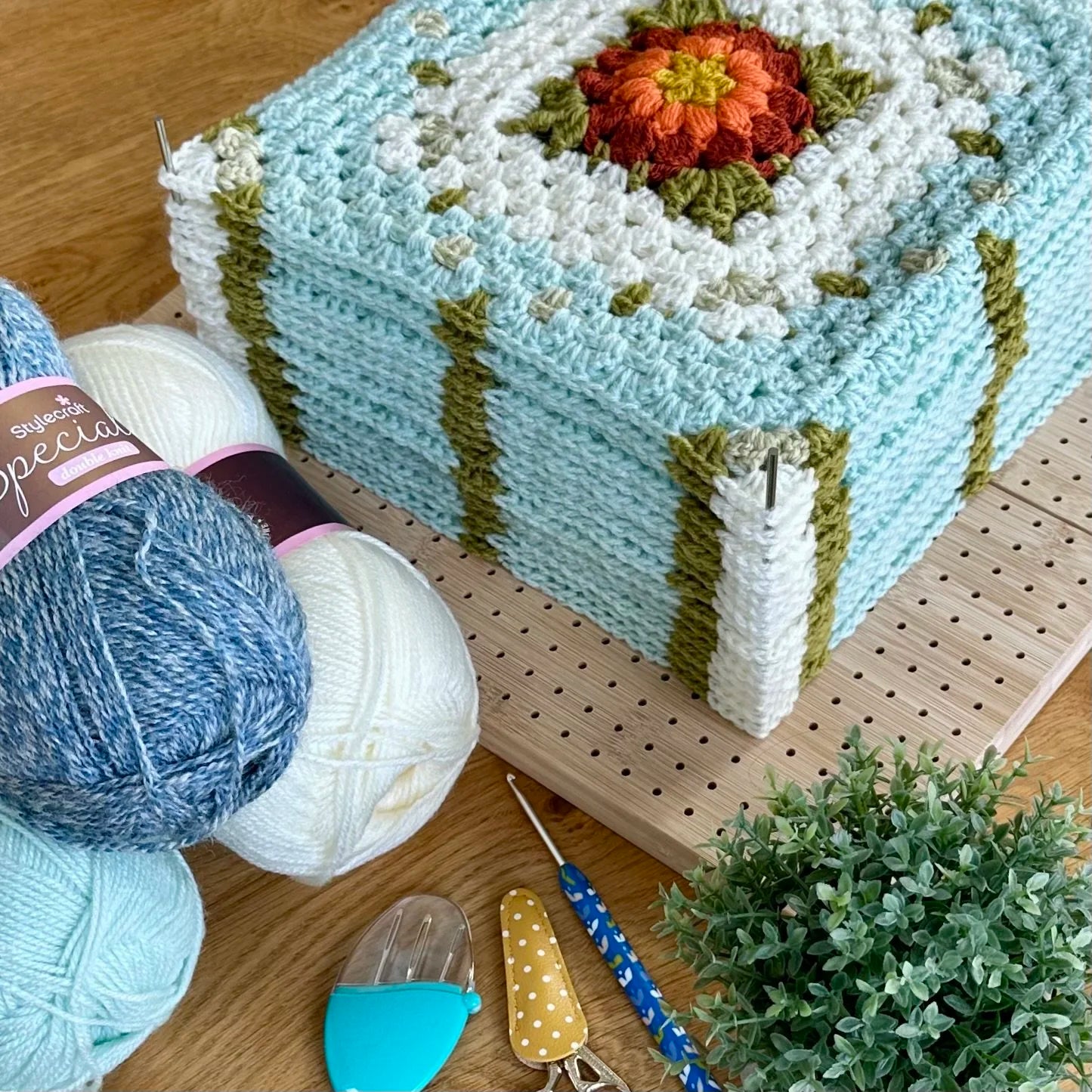Trellis Crochet Blanket Kit
