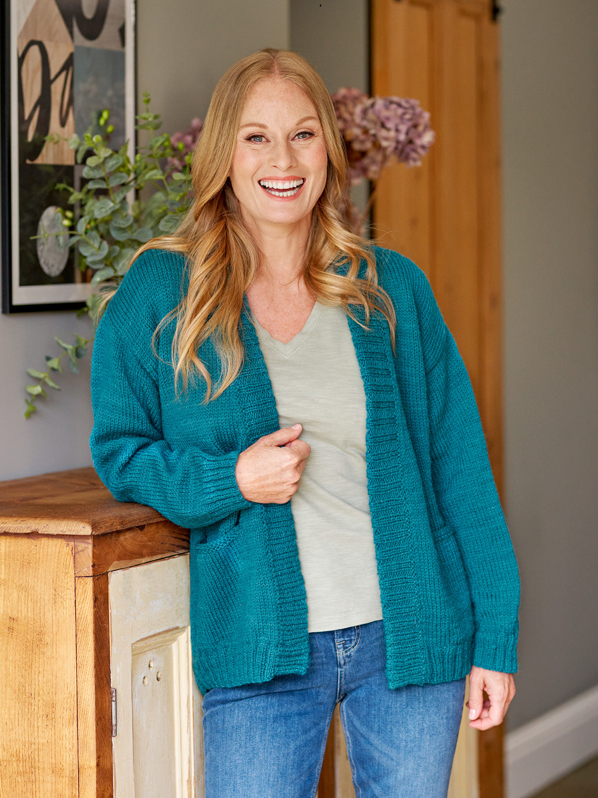 ColourLab Aran - Life & Style Pattern Book