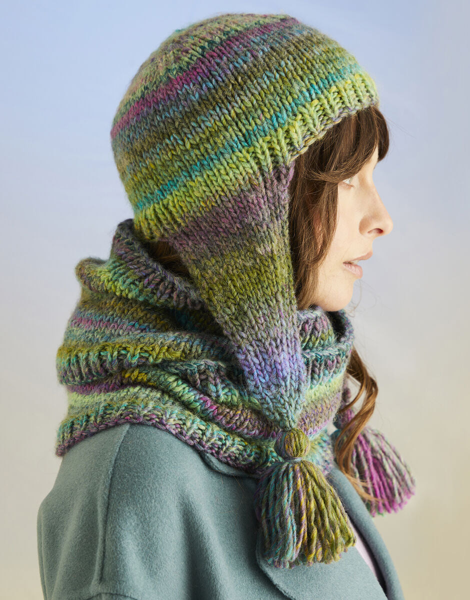 Anemone Hat and Snood in Sirdar Jewelspun Chunky - Pattern 10709