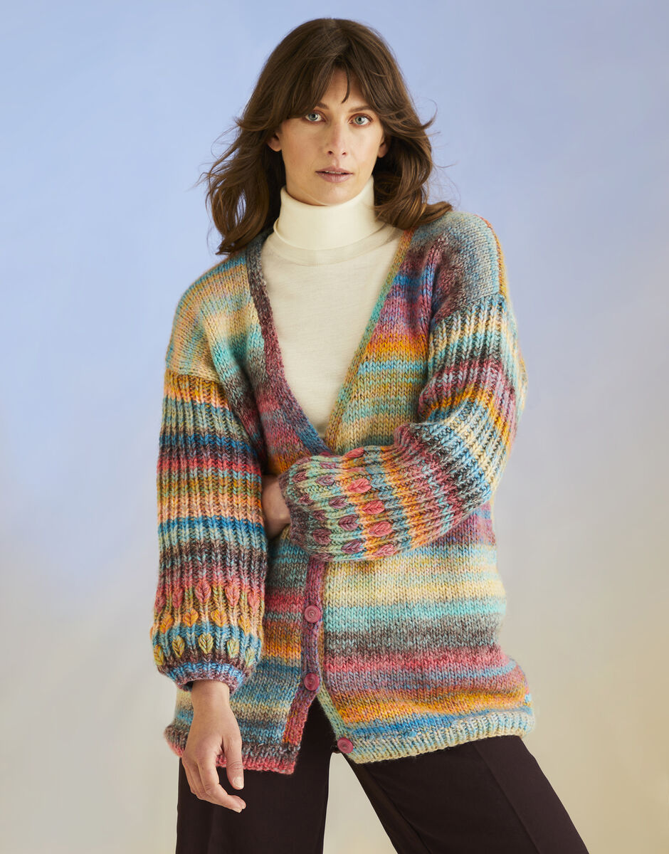Coral Sleeves Cardigan in Sirdar Jewelspun Chunky - Pattern 10705