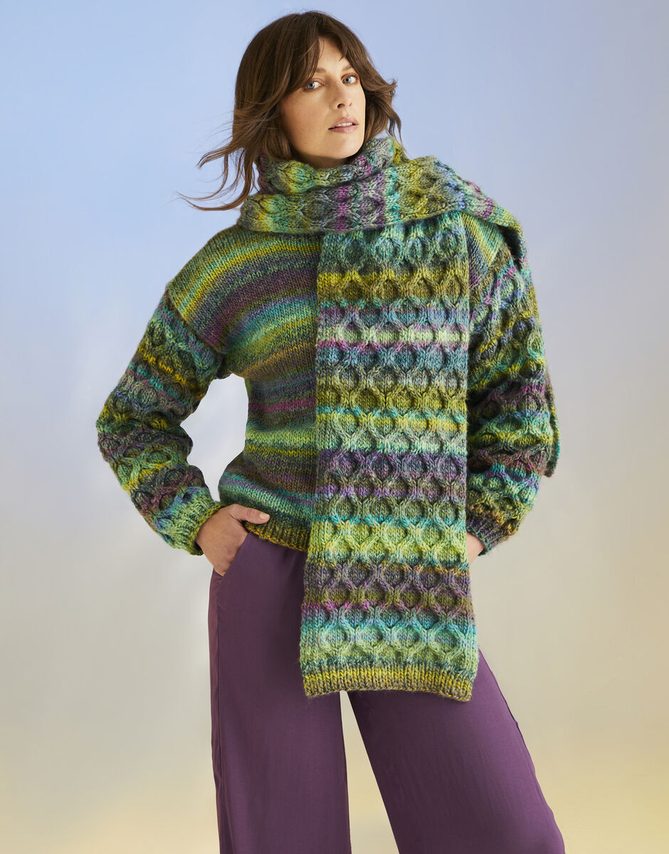 Kelp Sleeve Sweater and Scarf in Sirdar Jewelspun Chunky - Pattern 10706
