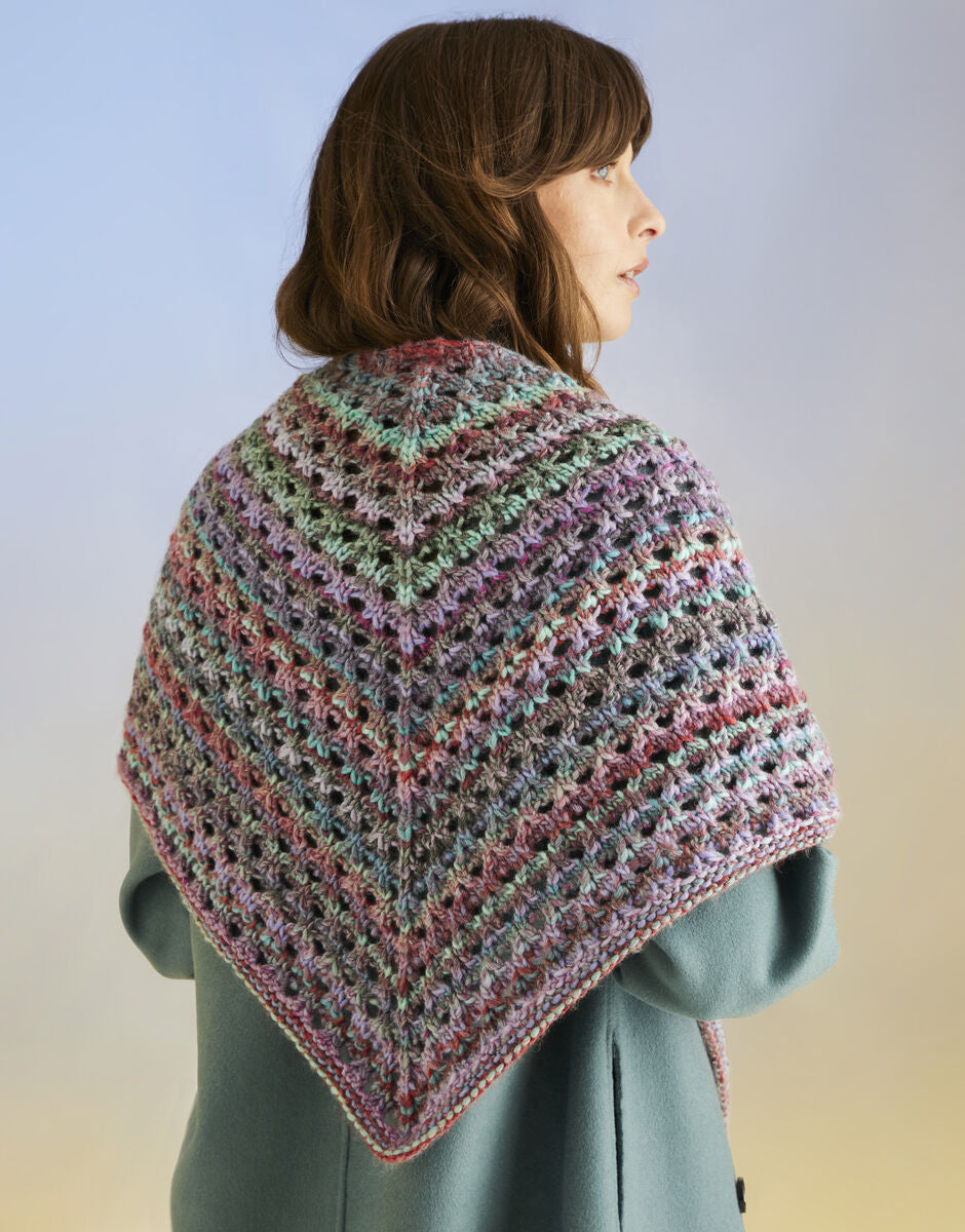 Sea Shells Shawl in Sirdar Jewelspun Chunky with Wool - Pattern 10711