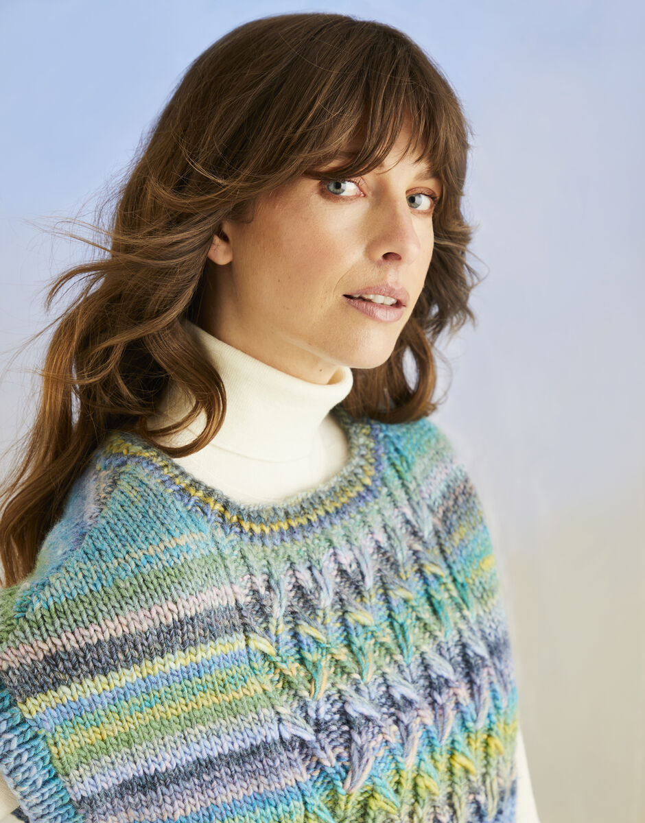 Coral Reef Vest in Sirdar Jewelspun Chunky - Pattern 10703
