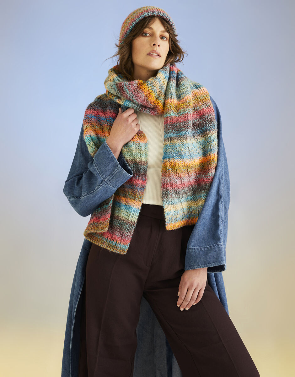 Sea Breeze Hat and Scarf in Sirdar Jewelspun Chunky - Pattern 10710