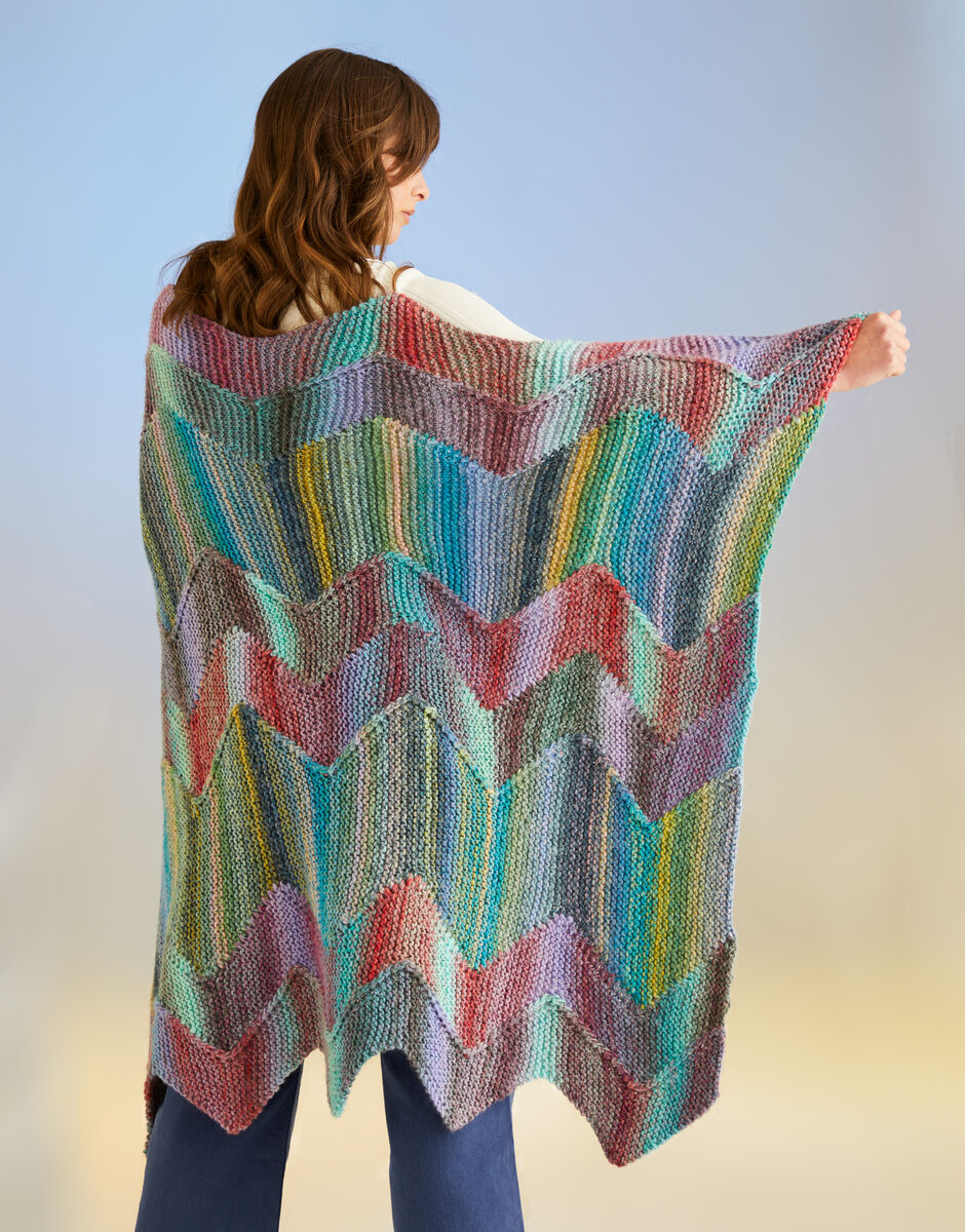 Making Waves Blanket in Sirdar Jewelspun Chunky - Pattern 10708