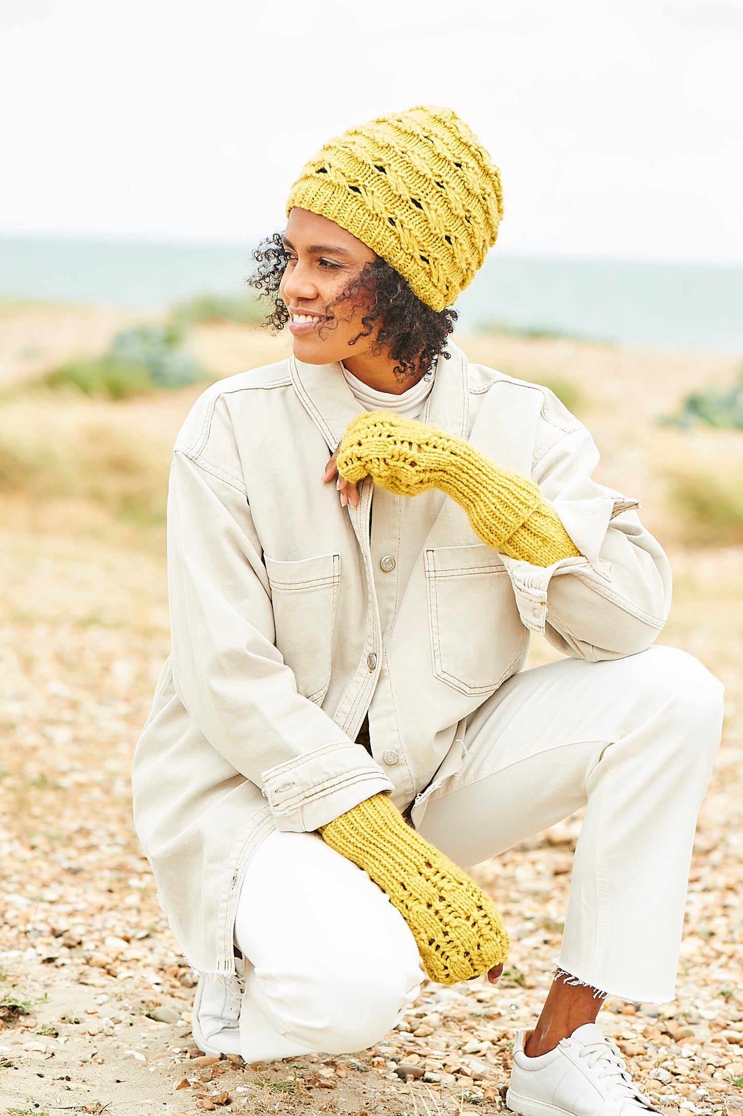 Stylecraft Softie Chunky Pattern - 9818 Accessories