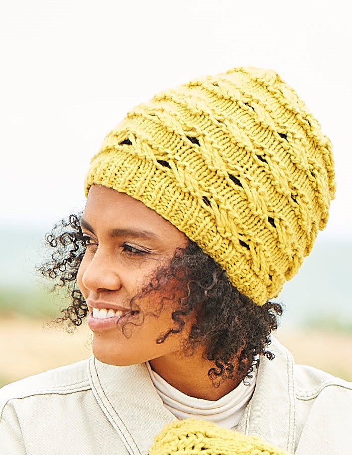 Stylecraft Softie Chunky Pattern - 9818 Accessories