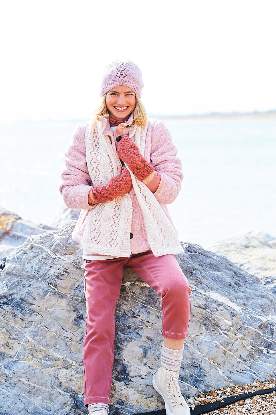 Stylecraft Grace Aran Pattern - 9930 Accessories