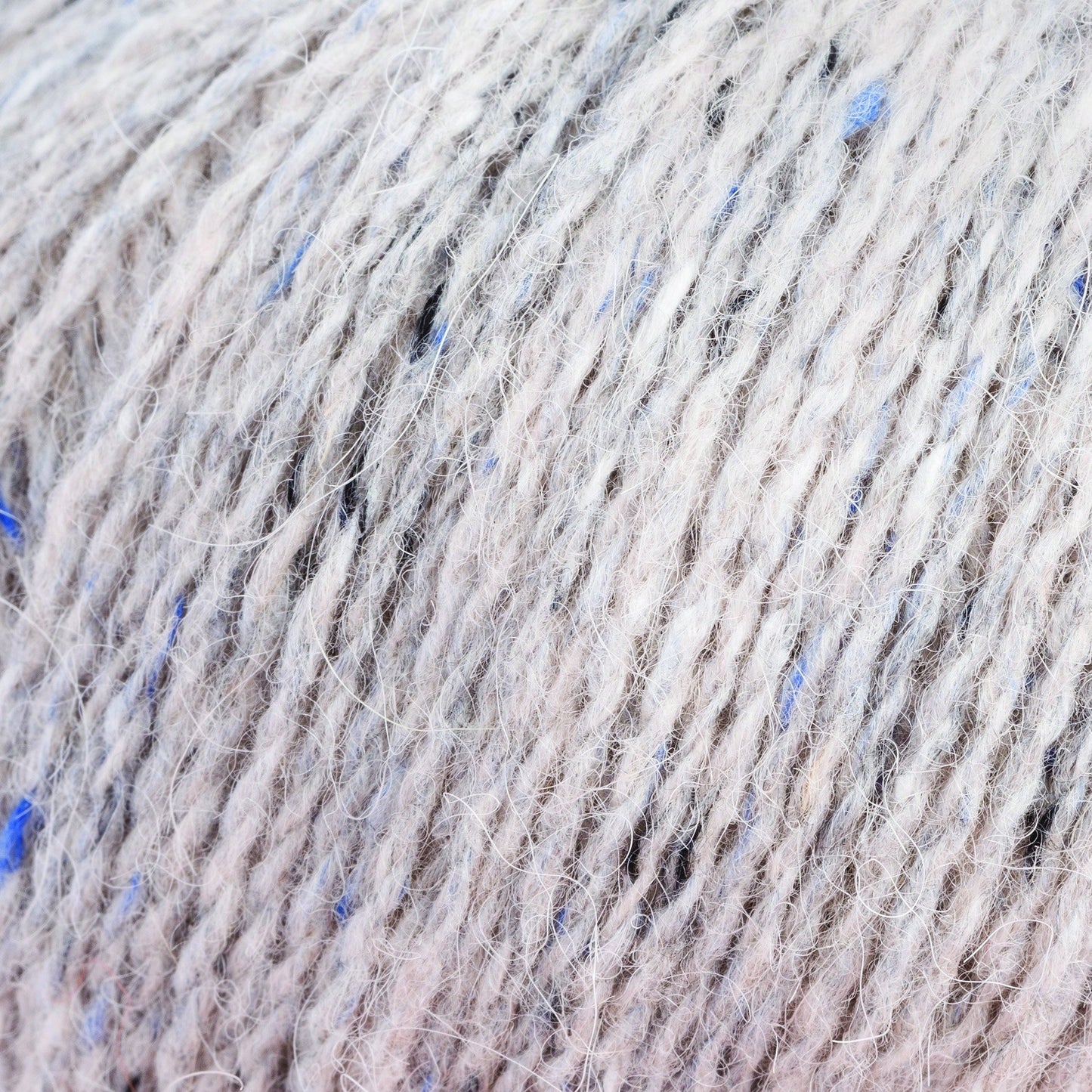 clay 177 - off white tweed