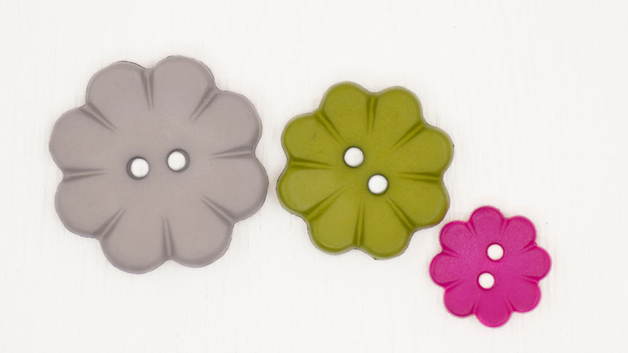 Loose Flower Buttons - Small (15 mm) – Ripping Yarns Crafts