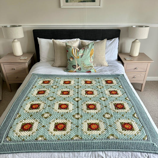 Trellis Blanket Pattern by Antia Gibney