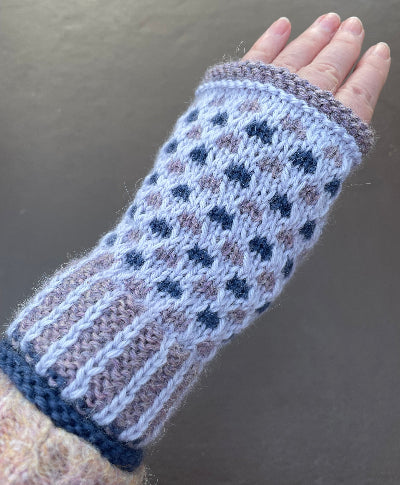 Mosaic Knitting Wrist Warmers or Hat