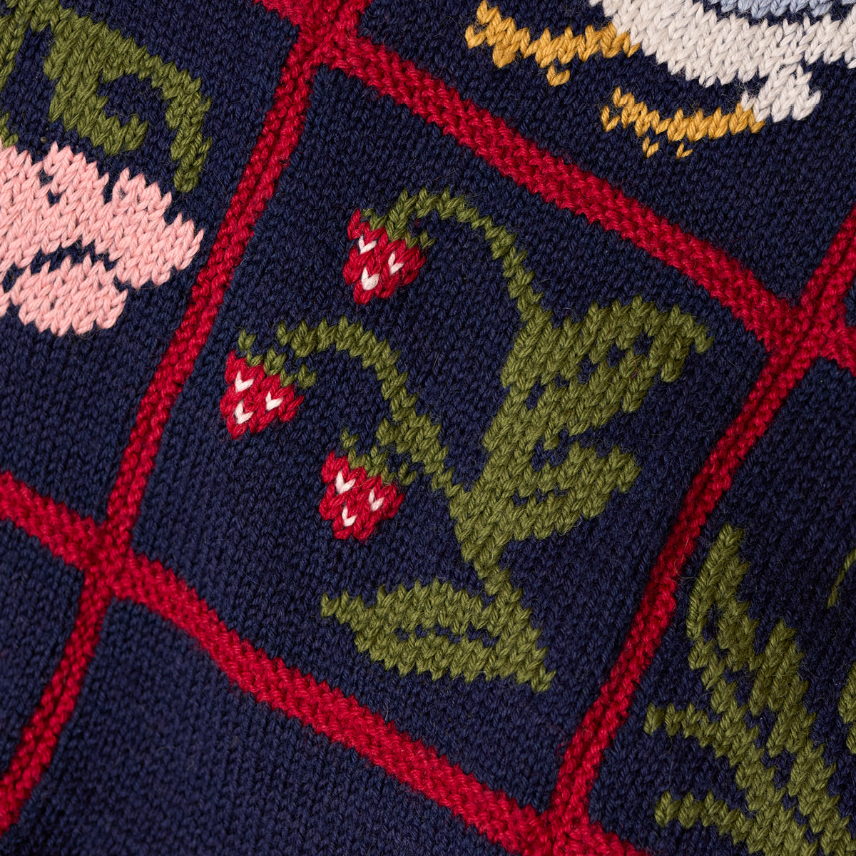 William Morris Strawberry Thief Blanket Kit from West Yorkshire Spinners