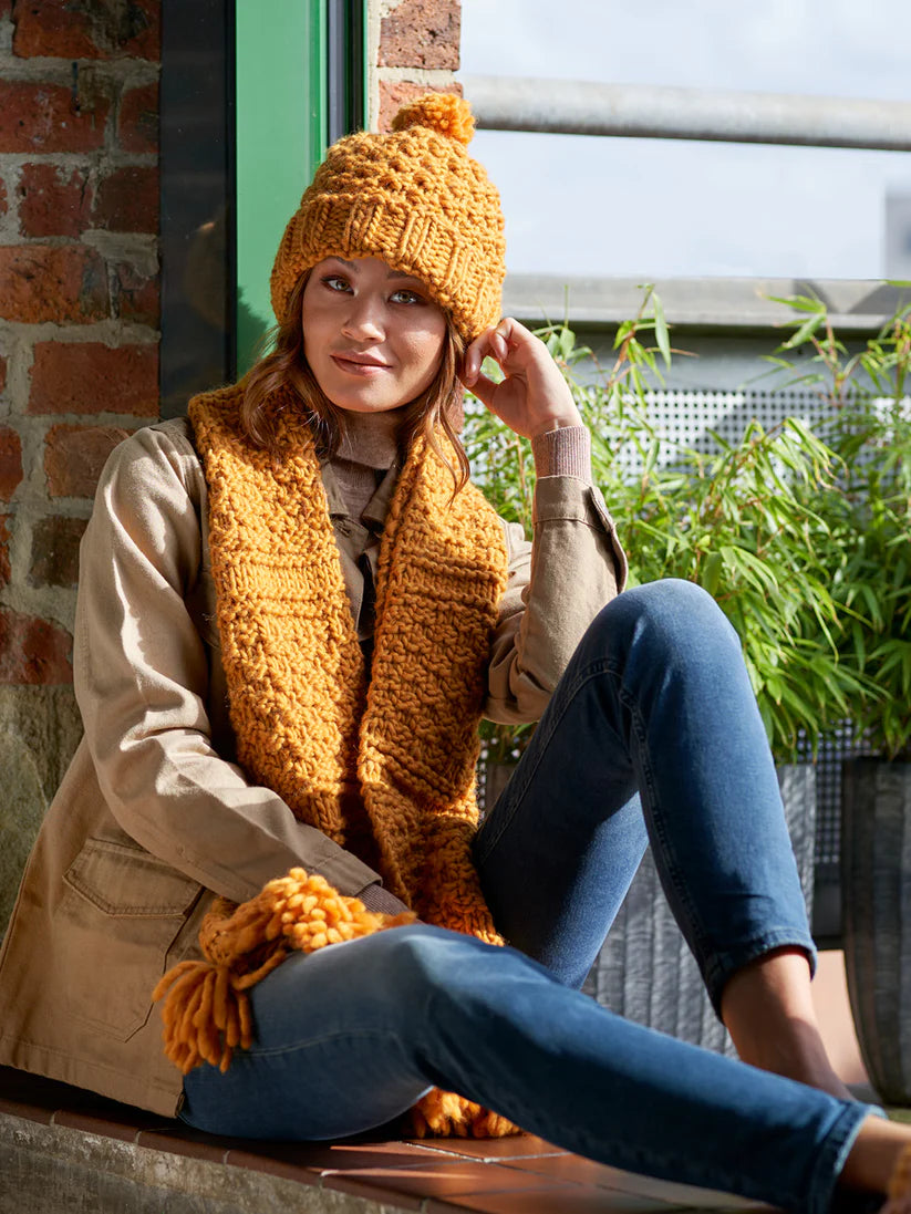 Knit. Flow. Grow. Super Chunky Pattern Book