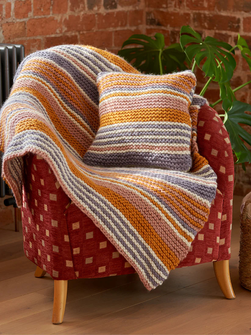 Knit. Flow. Grow. Super Chunky Pattern Book