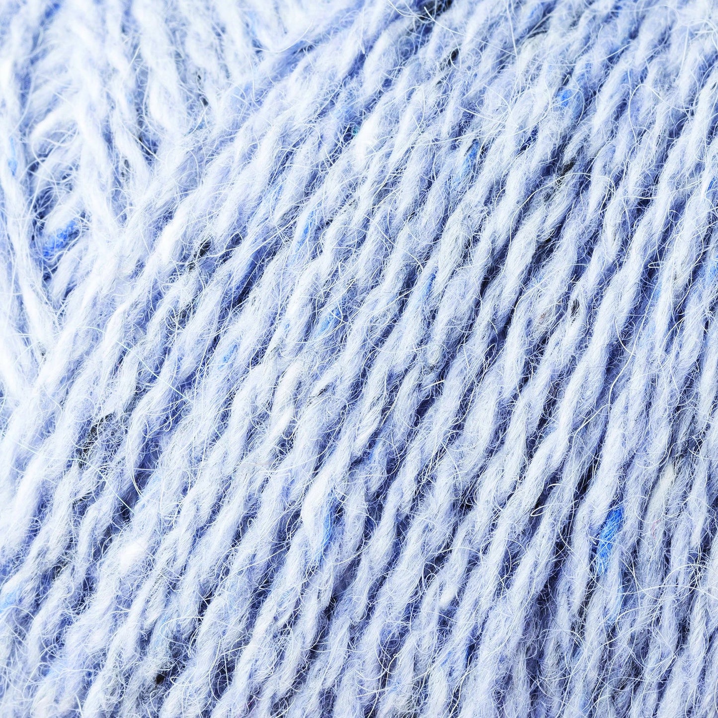 Scree 165 - Pale blue tweed